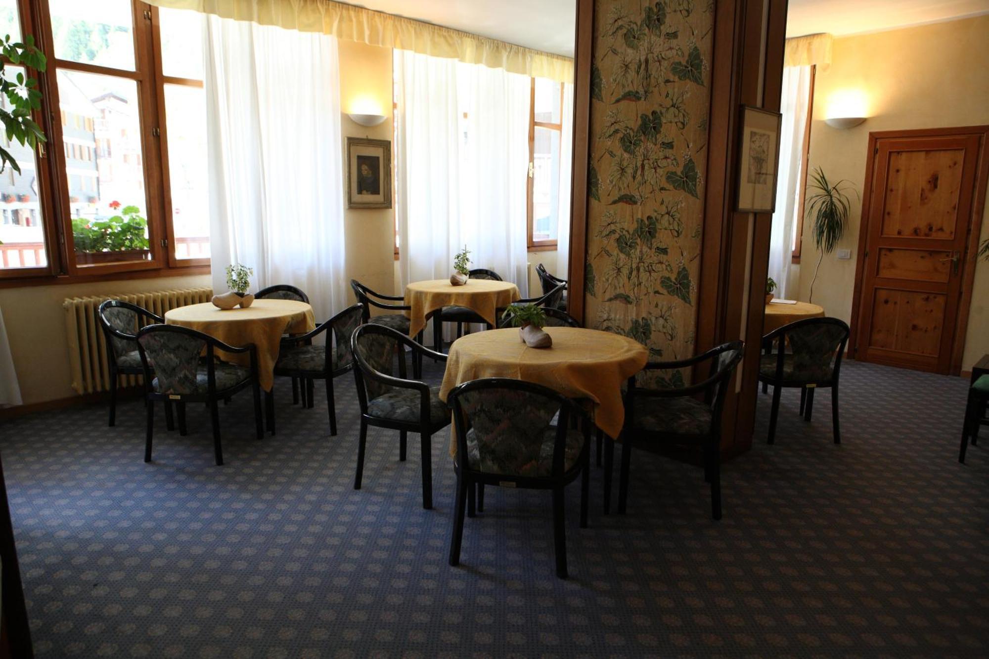 Hotel Residence Valverde グレッソネイ・ラ・トリニテ エクステリア 写真