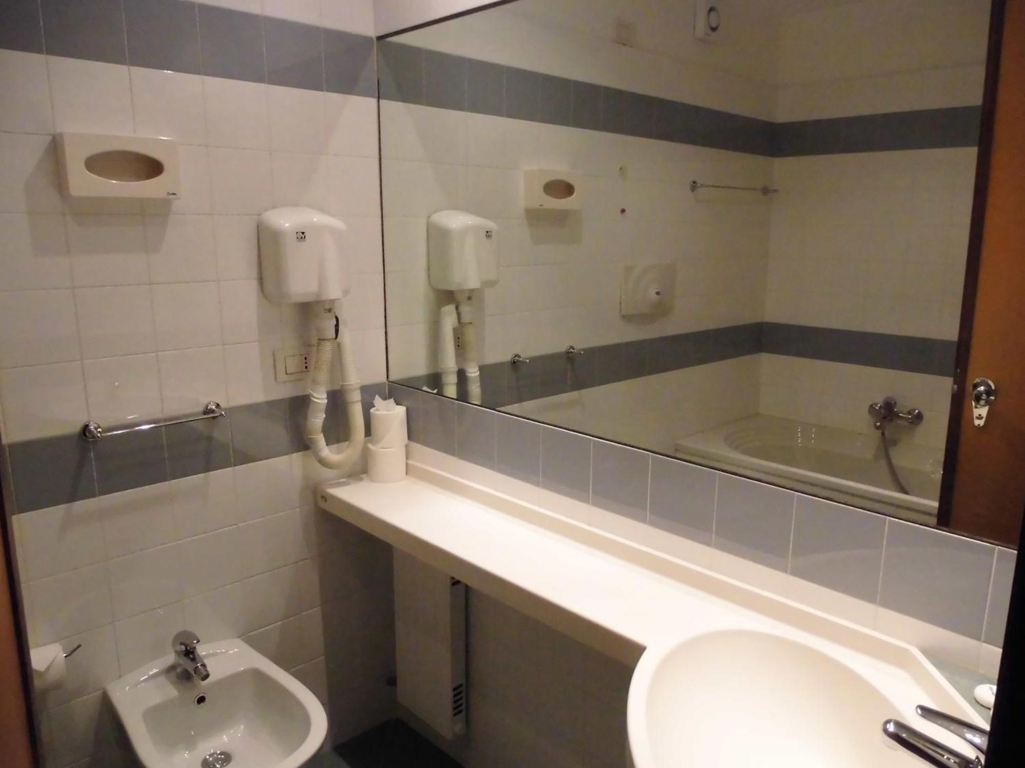 Hotel Residence Valverde グレッソネイ・ラ・トリニテ エクステリア 写真