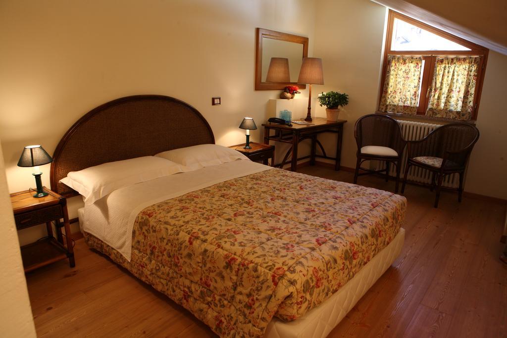 Hotel Residence Valverde グレッソネイ・ラ・トリニテ エクステリア 写真