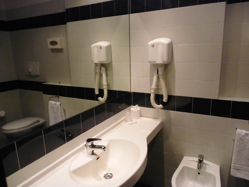 Hotel Residence Valverde グレッソネイ・ラ・トリニテ エクステリア 写真